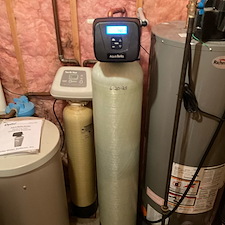 Installation-of-New-Iron-Eliminator-Water-Conditioner-for-Superior-Iron-and-Odor-Removal 0